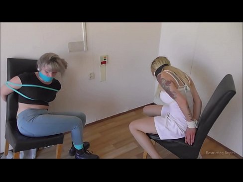 ❤️ צוגעבונדן / צוגעבונדן און געגאסען / מיידל אין נויט ❤️ פאקינג ווידעא  ביי yi.pornado-co.ru